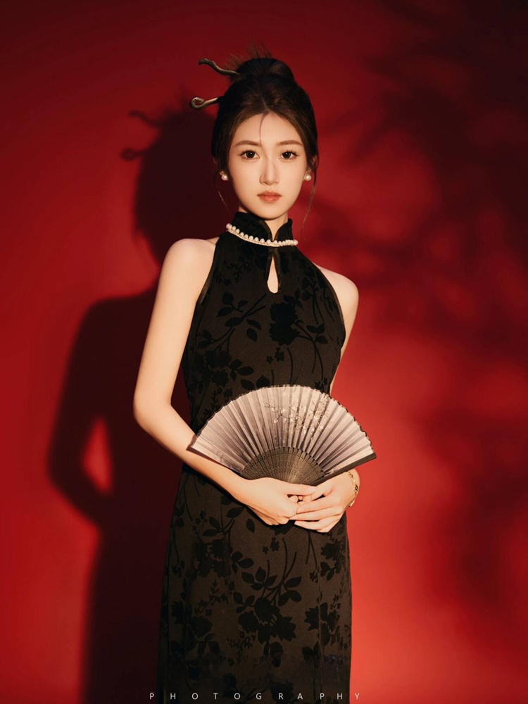 Black  Costume Studio Theme Or - Photography Studio 评论和价格