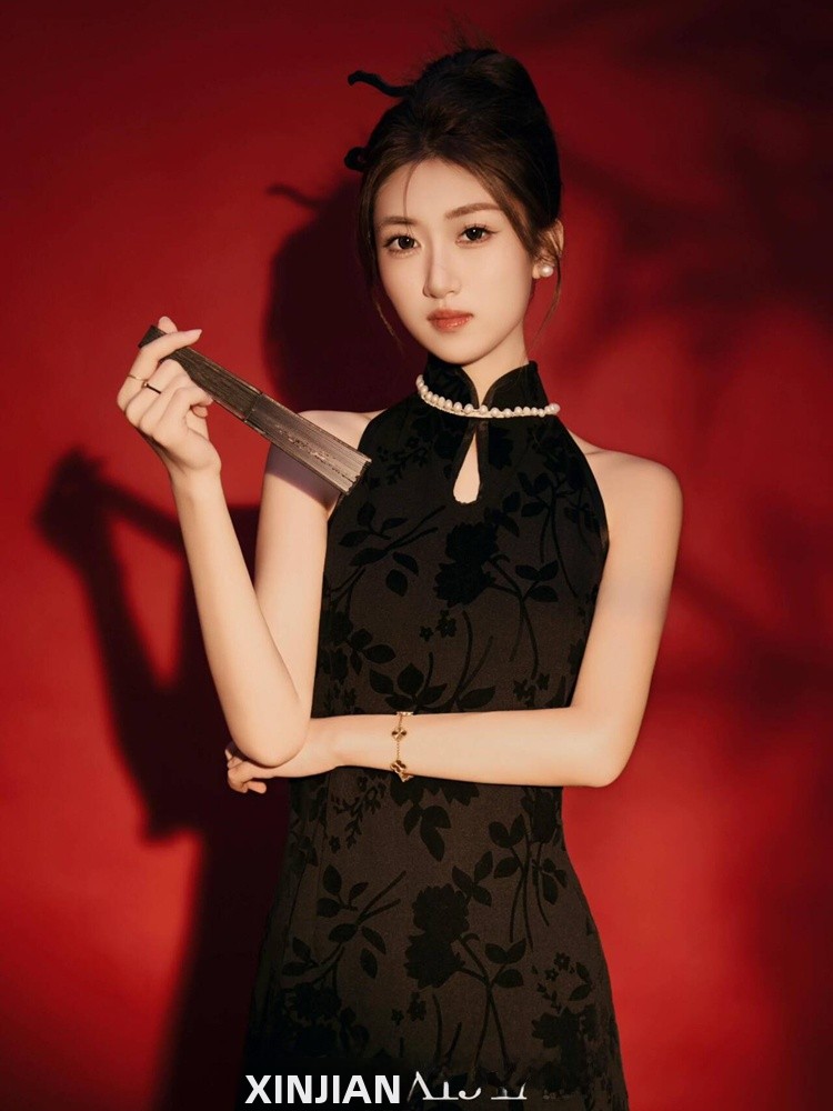 Black  Costume Studio Theme Or - Photography Studio 评论和价格